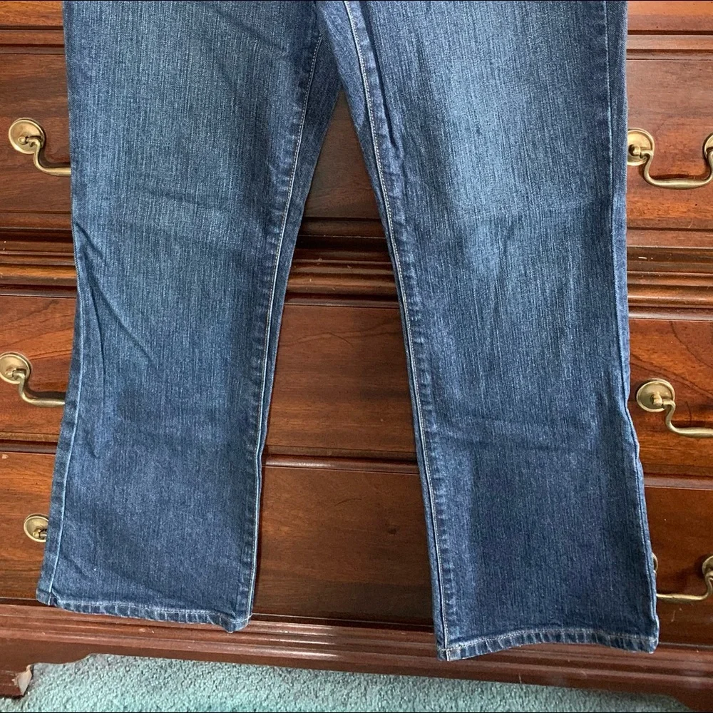LANDS’ END ORIGINAL FIT DARK WASH JEANS - Picture 2 of 7